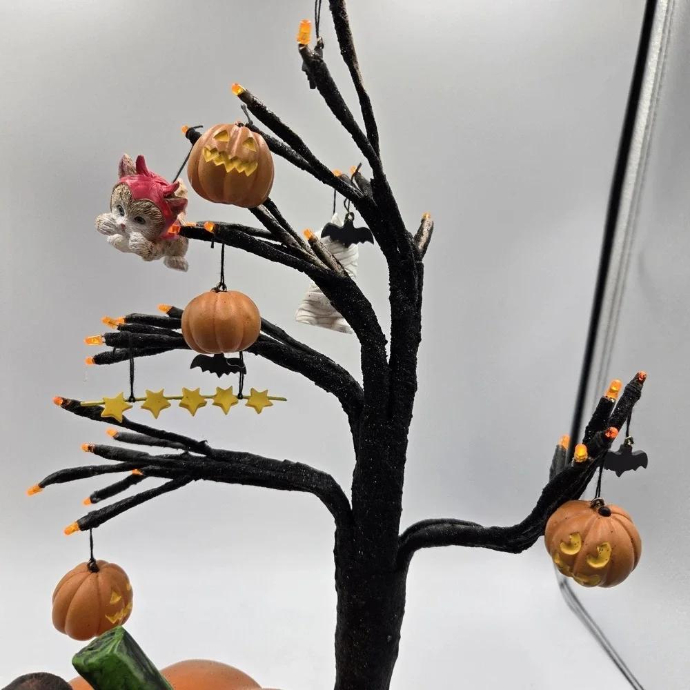 Bradford Exchange Purr-Fectly Mischievous‎ Halloween Tree Cat Kittens Lighted